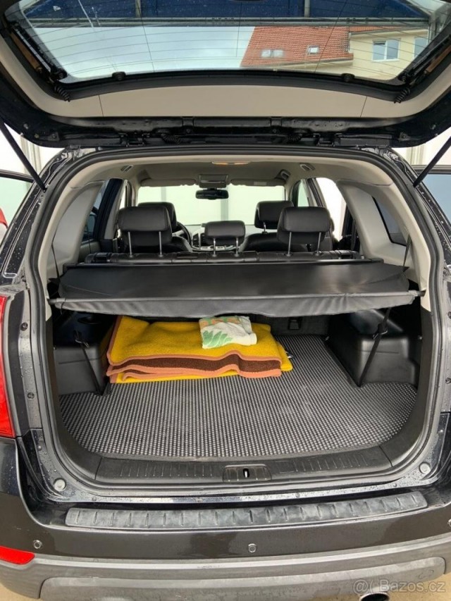 Chevrolet Captiva 2,2   2012