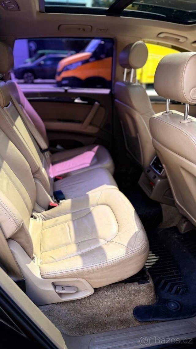 Audi Q7 3,0   quattro, 7 míst, automat