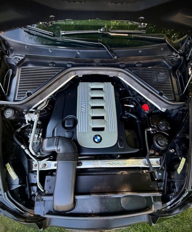 BMW X5 3,0   d M Performance – Spoleh