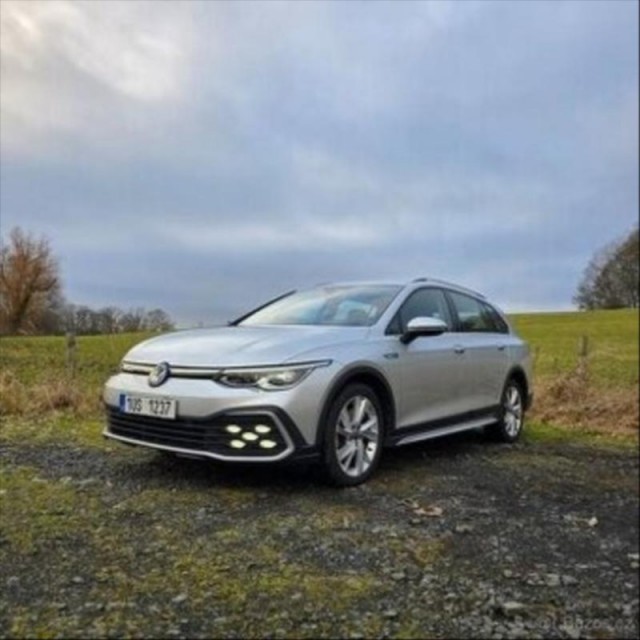 Volkswagen Touareg 3,0   R-line V6 TDI BMT 8TT