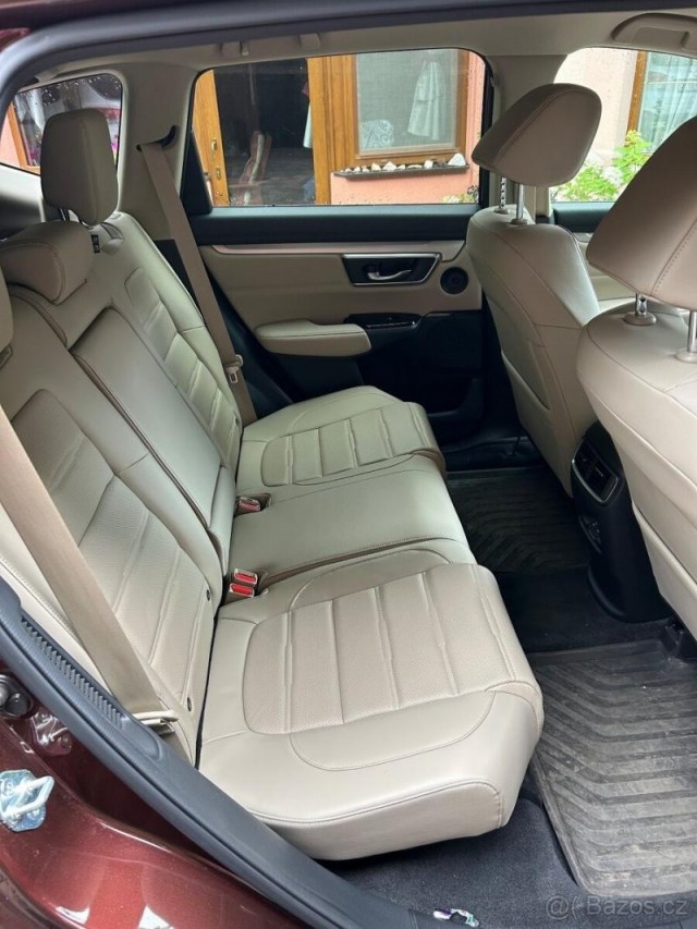 Honda CR-V AWD hybrid 135 kW 2022