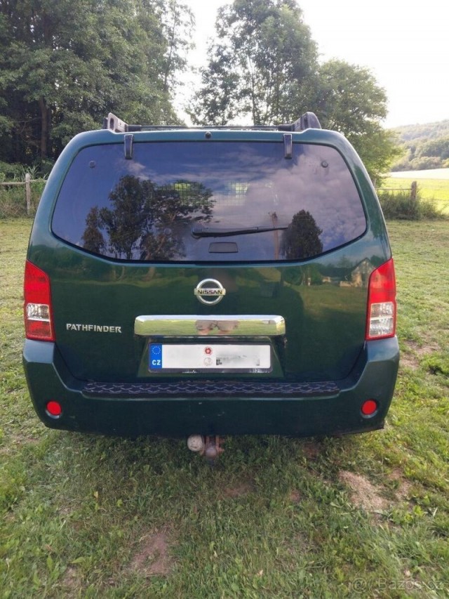 Nissan Pathfinder 2,5   4x4