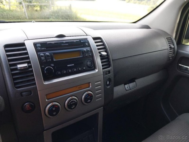 Nissan Pathfinder 2,5   4x4