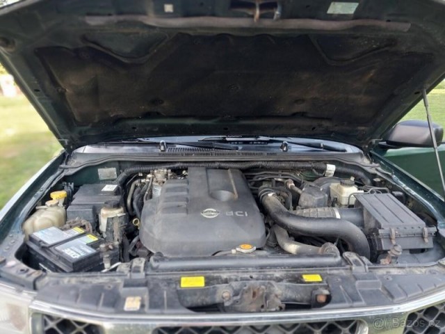 Nissan Pathfinder 2,5   4x4