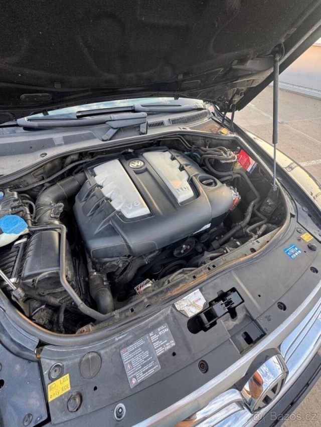 Volkswagen Touareg 3,0   tdi