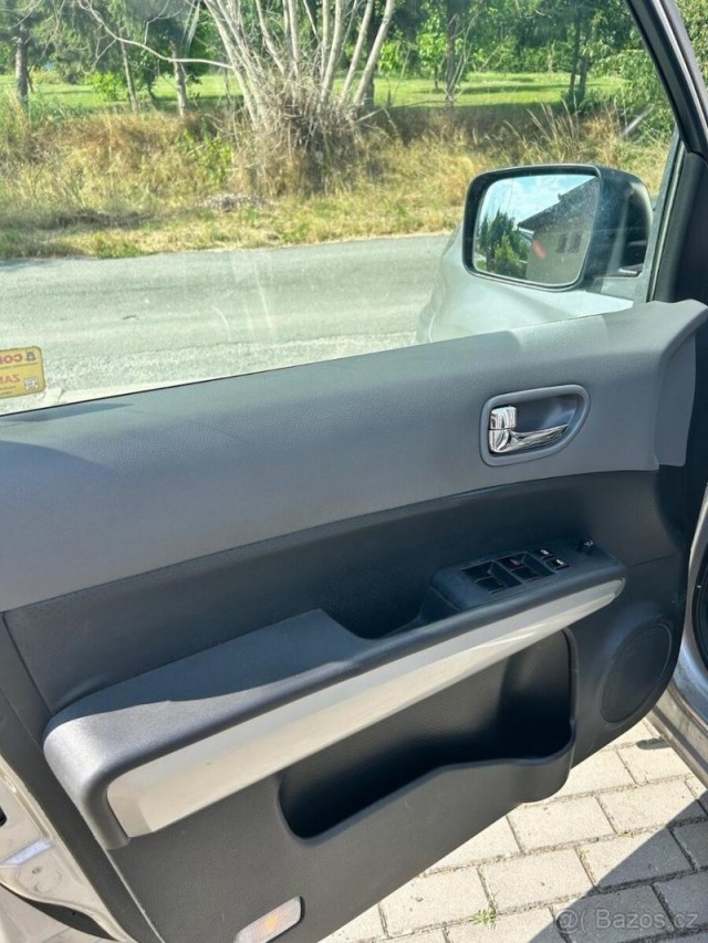 Nissan X-Trail 2,0   Xtrail T31, r.v. 2007