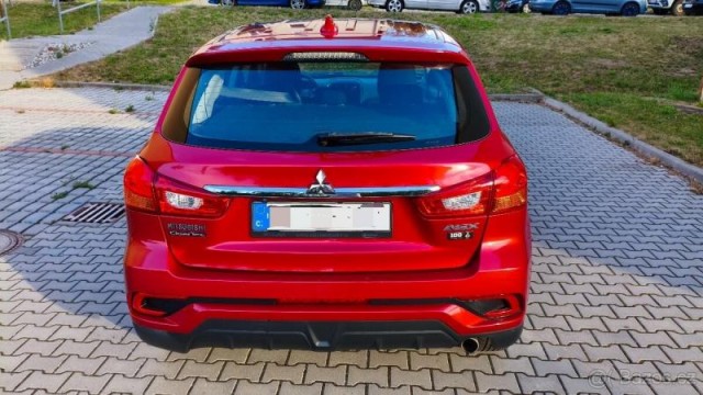 Mitsubishi ASX 1,6   MIVEC 86 kW INVITE+, rok