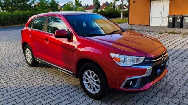 Mitsubishi ASX 1,6   MIVEC 86 kW INVITE+, rok