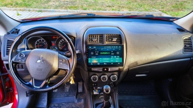 Mitsubishi ASX 1,6   MIVEC 86 kW INVITE+, rok