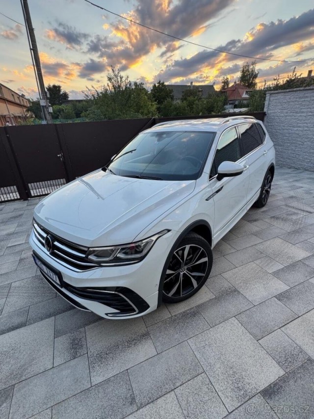 Volkswagen Tiguan 2,0   TDI R-Line