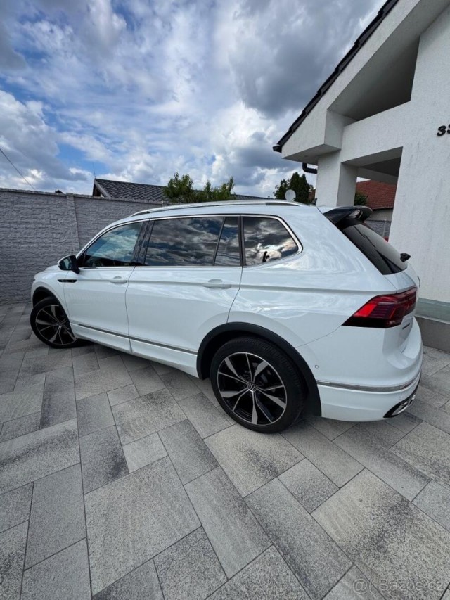Volkswagen Tiguan 2,0   TDI R-Line