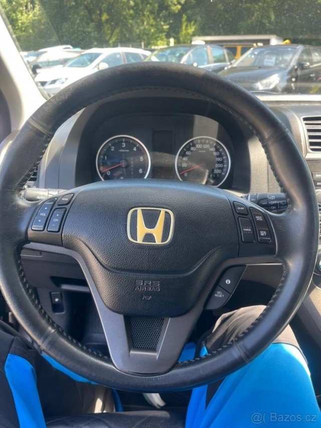 Honda CR-V 2,2   i-CTDi 4x4 • 2011 • Auto