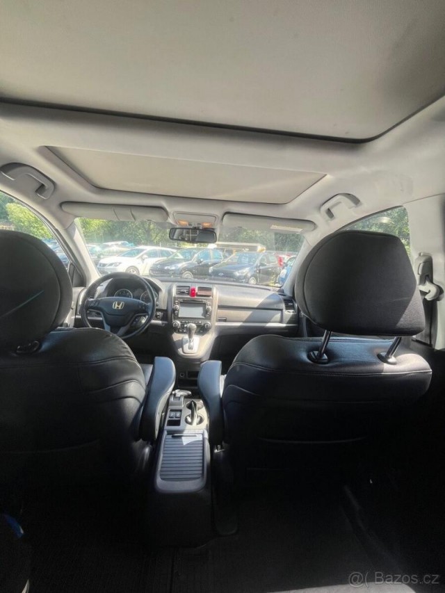 Honda CR-V 2,2   i-CTDi 4x4 • 2011 • Auto