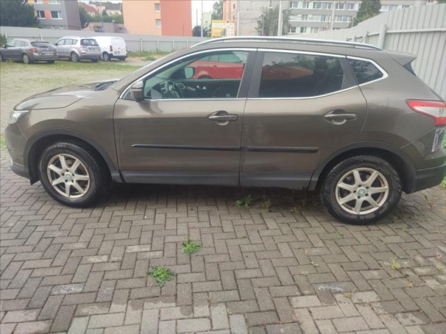 Nissan Qashqai 1,2