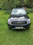 Toyota RAV4 2,2   r. v. 2008, spolehlivé S