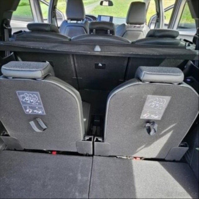 Peugeot 5008 1,2   ALLURE 7mist