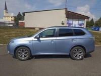 Mitsubishi Outlander 2,0   PHEV 4×4 – plug-in hybri