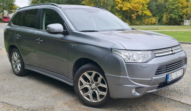 Mitsubishi Outlander 2,0   PHEV L "EL"