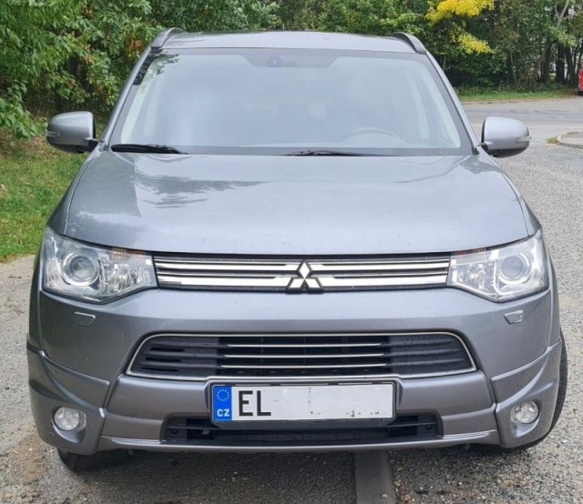 Mitsubishi Outlander 2,0   PHEV L "EL"
