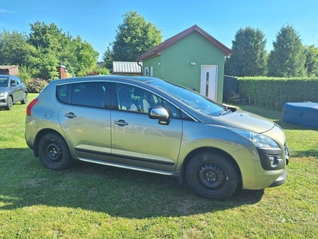 Peugeot 3008 1,6   M0VG - servisováno