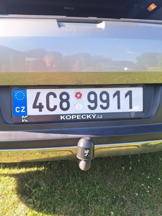 Peugeot 3008 1,6   M0VG - servisováno