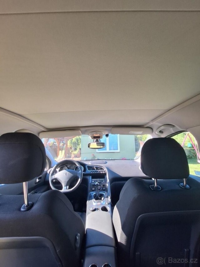 Peugeot 3008 1,6   M0VG - servisováno