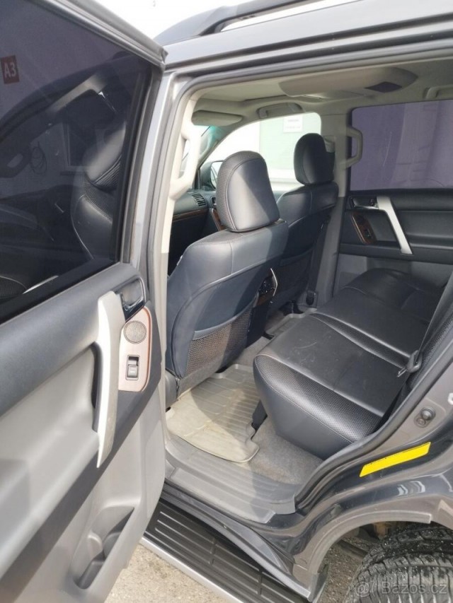 Toyota Land Cruiser 3,0   150 PRADO r.v.2013 odpoč