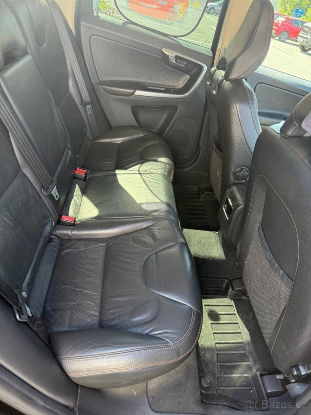 Volvo XC60 2,4   D5, r.v.2009