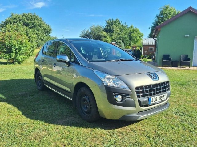 Peugeot 3008 1,6   M0VG - servisováno