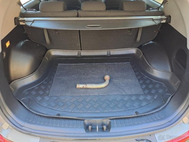 Kia Sportage 2,0   KM 142 000, 4×4