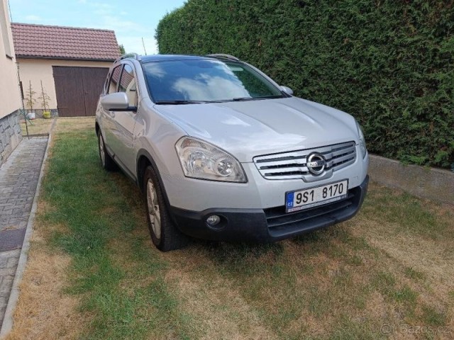 Nissan Qashqai +2