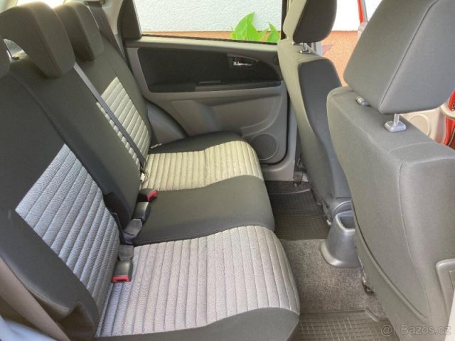 Suzuki SX4 1,6   i 4x4 88 kw plná výbava