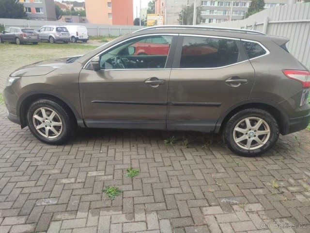 Nissan Qashqai 1,2   r.v.2014, 135tis. km