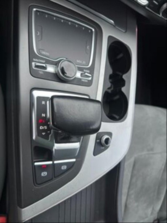 Audi Q7 3,0   S-line , TFSI 4x4 , 5/20