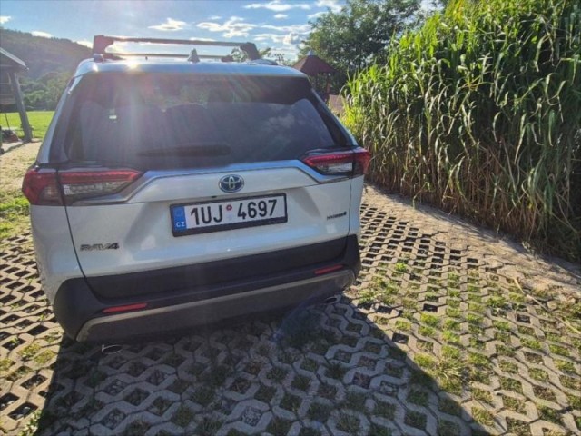Toyota RAV4 2,5   Hybrid AWD-i, 2021