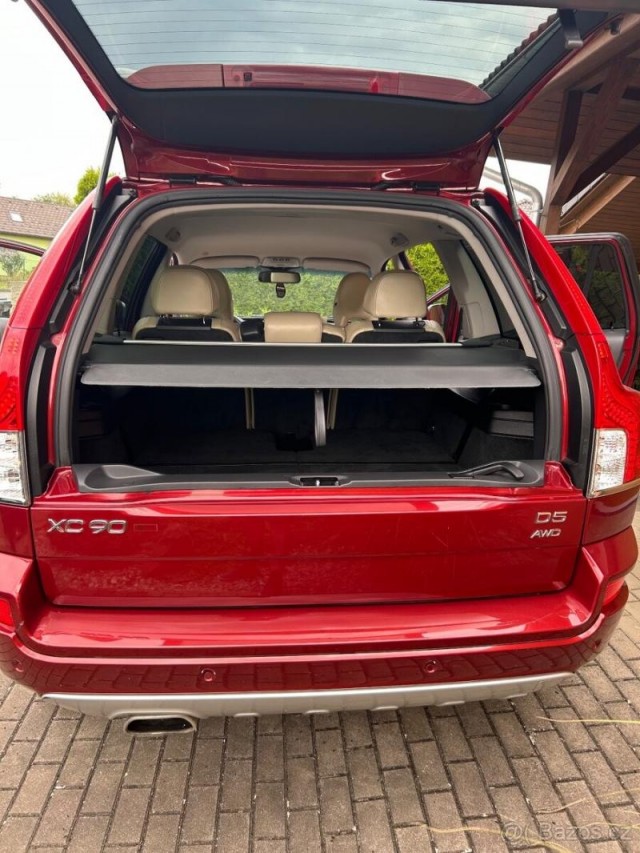 Volvo XC90 2,4   D5 AWD, 147 Kw, ČR 10170