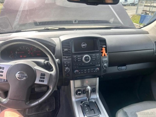 Nissan Navara 3,0   DCI