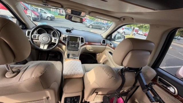 Jeep Grand Cherokee 5,7   + LPG