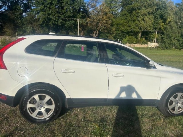 Volvo XC60 2,0   s naftovým motorem D3
