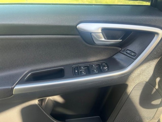 Volvo XC60 2,0   s naftovým motorem D3