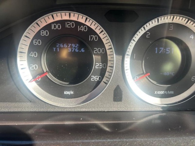 Volvo XC60 2,0   s naftovým motorem D3