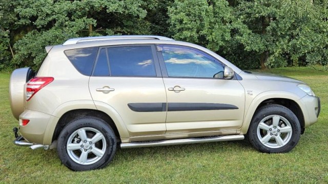 Toyota RAV4 2,0   4x4 LPG, 116 kW, KŮŽE, T
