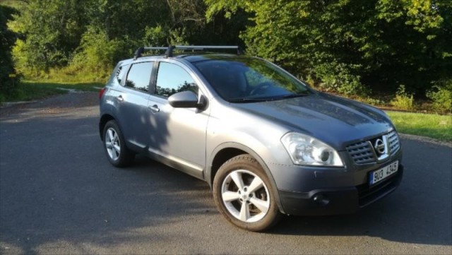 Nissan Qashqai 2,0   104 kW automat s 4x4