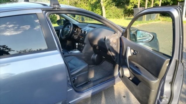 Nissan Qashqai 2,0   104 kW automat s 4x4