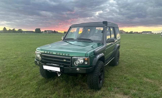 Land Rover Discovery 2,0   2 TD5 – kompletní RESTOM