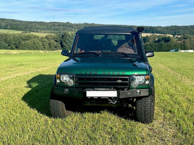 Land Rover Discovery 2,0   2 TD5 – kompletní RESTOM