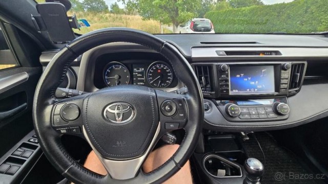 Toyota RAV4 2,0   D-4D 105 kW, 2WD, r. 201