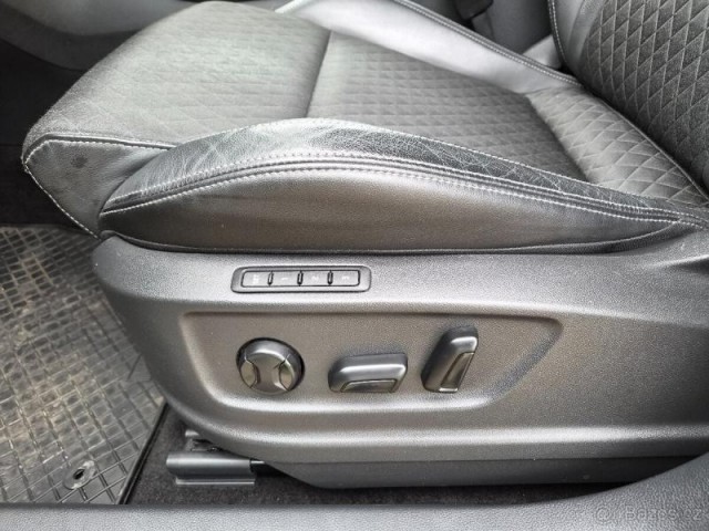 Škoda Karoq 2,0   Style Exclusive, 4x4, au