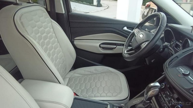 Ford Kuga 2,0   Vignale