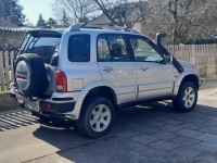 Suzuki Grand Vitara 2,5   V6 automat